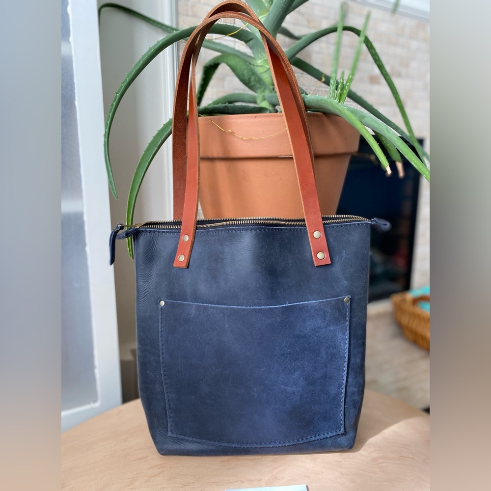 Portland Leather Deep Water Small Zip Tote